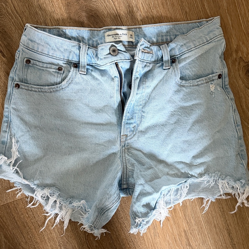 Abercrombie & Fitch Light Blue Distressed The Dad Short High Rise